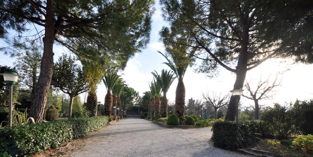 Hotel Residenza Scorcio Sul Mare à Porto San Giorgio Extérieur photo